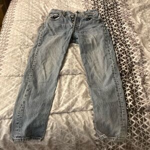 Straight leg 501 Levi’s jeans size 24